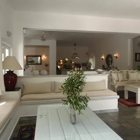 Manos Zambujeira do Mar