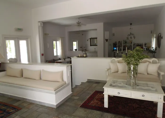 Ξενοδοχείο Manos