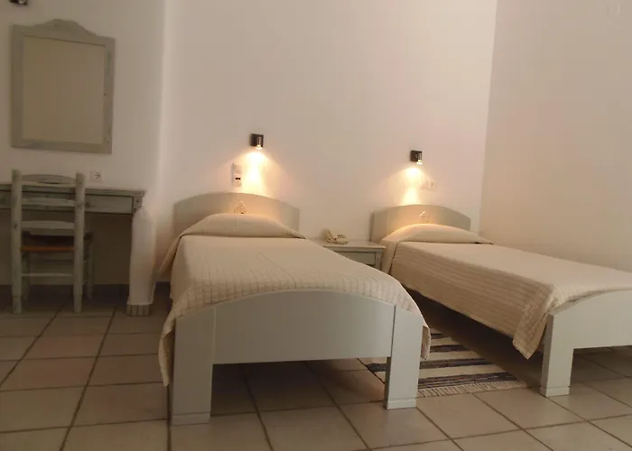 Manos Ξενοδοχείο