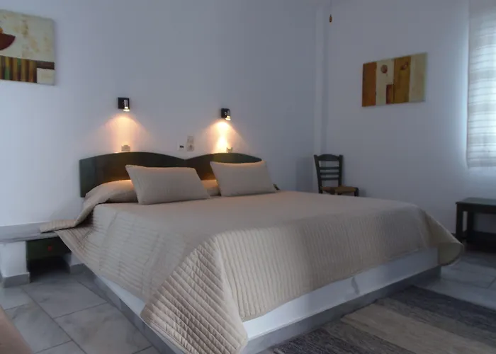 Manos Ξενοδοχείο