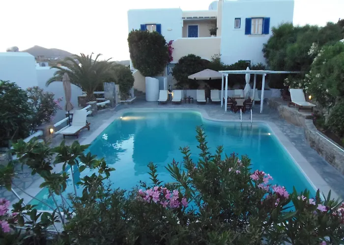 Ξενοδοχείο Manos 2*