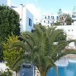 Hotel Manos 2*